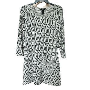 Ali Miles Tunic Lg Blk & White Geometric Artsy Stretchy 3/4 Sleeve Pocket